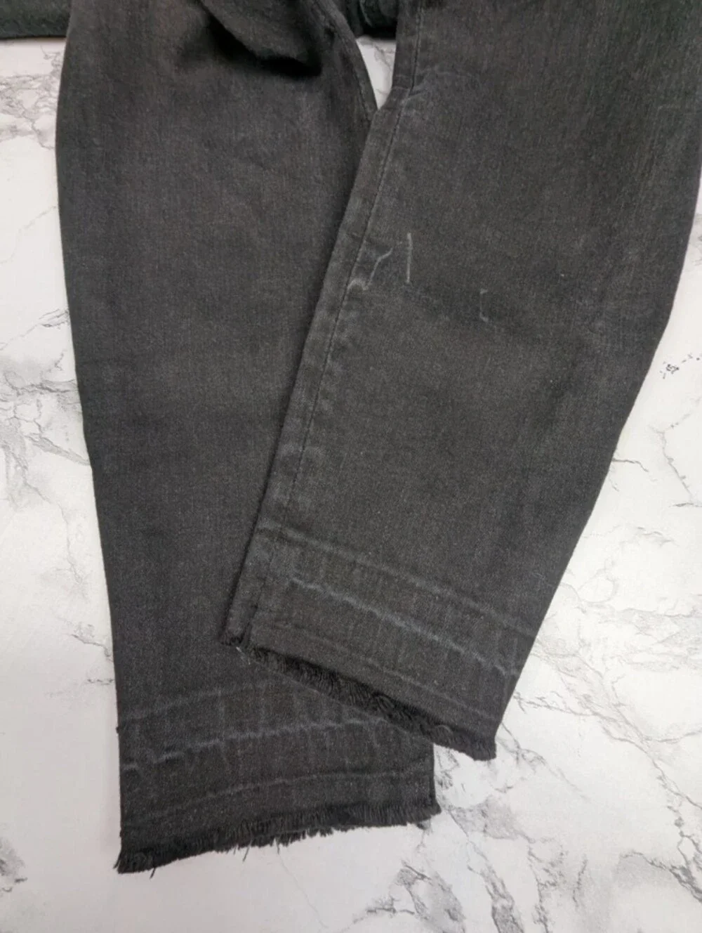 SPANX Distressed Denim Leggings High Rise Black Skinny Jeans Raw Hem Size M - Picture 6 of 13